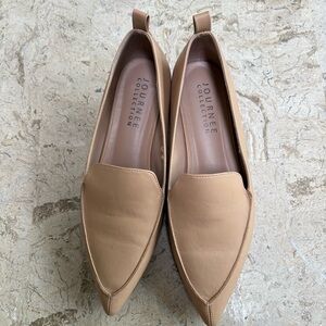 Journee Collection Maggs Loafer Tan Faux Leather Low Heel Wide Size 10
